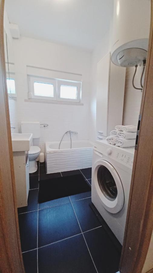 Apartman Dora Apartman Póla Kültér fotó