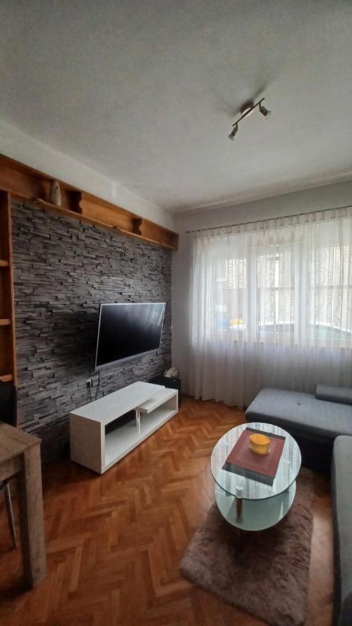 Apartman Dora Apartman Póla Kültér fotó