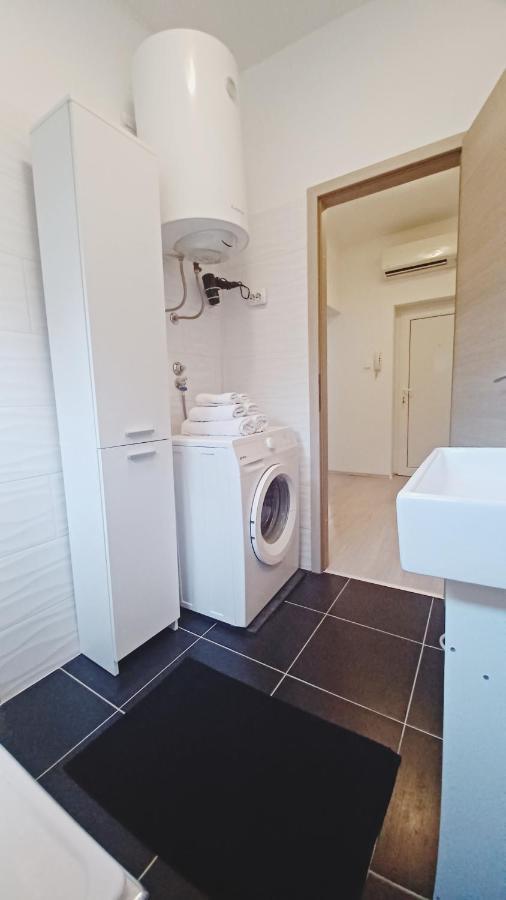 Apartman Dora Apartman Póla Kültér fotó